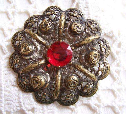 Vintage Brooch