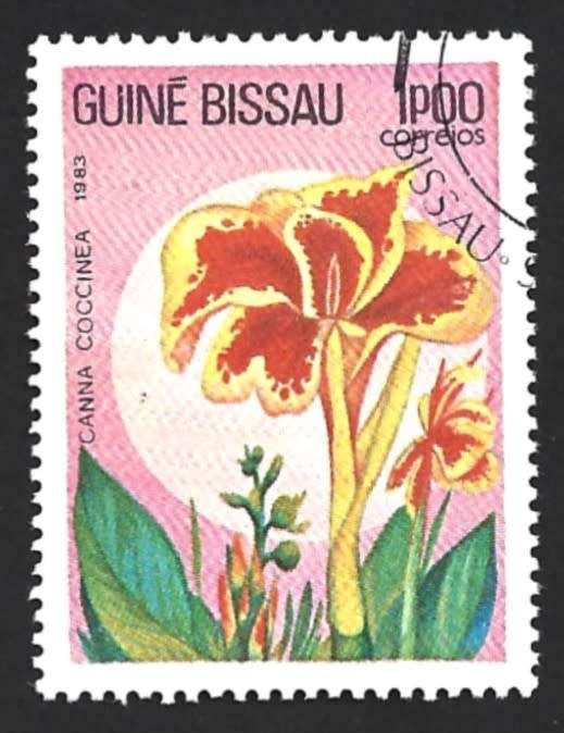 1983 GUINEA BISSAU FLOWERS