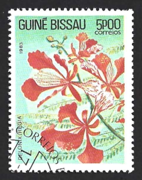 1983 GUINEA BISSAU FLOWERS