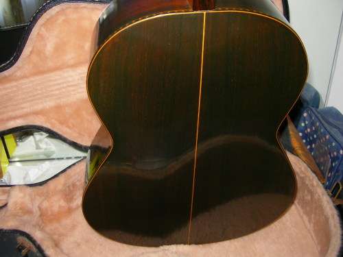 Vintage Admira Carmen classical guitar incl Case & Extra Strings set
