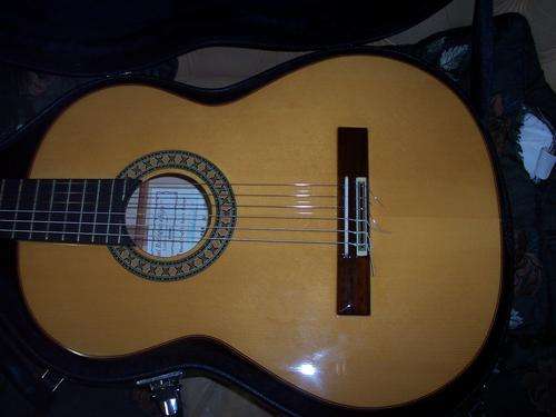 ***Manuel Rodriguez Model D Maple Classical Guitar***