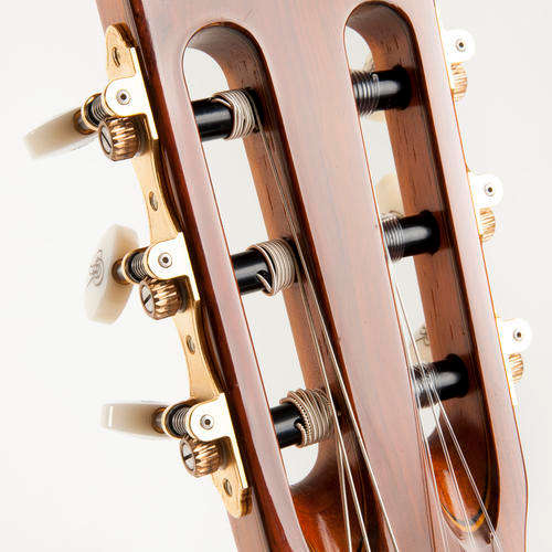***Handmade Jose Ramirez 1A Traditional C650 Classical Guitar***
