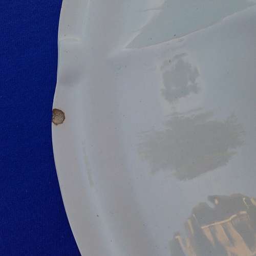 1 large `Delfts Blauw` hand painted fruit bowl and 3 small Delft plates. Please read description.