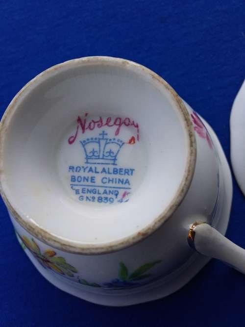 Royal Albert `Nosegay` cup and sugar bowl in good condition