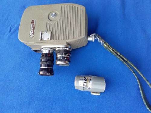 Sankyo 8T Camera with light meter, unopened roll of colour movie film and bag. Please read descrip