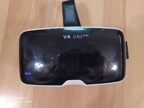 VR One Plus virtual reality headset