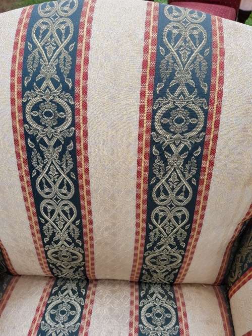 Stunning old couch chair