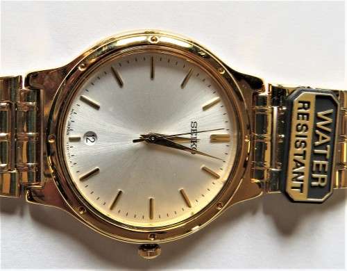 SEIKO SUPER SLIM LADIES Gold Watch