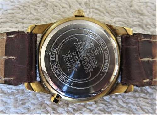 TIMEX LADIES GOLD TONE INDIGO DISPLAY MODEL WATCH