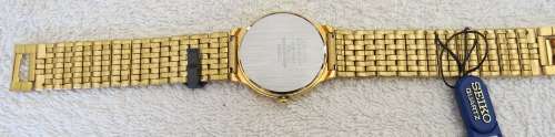 SEIKO SUPER SLIM LADIES Gold Watch
