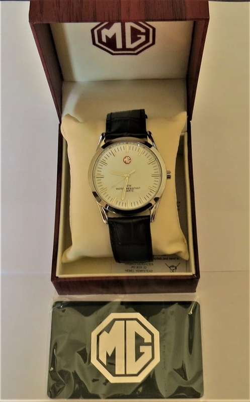 RARE MG GENTS COLLECTORS WATCH