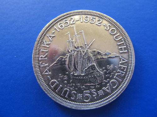 1952 5 Shilling Crown - Excellent Coin !! Low Start