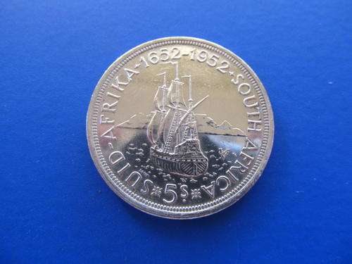 1952 5 Shilling Crown - Excellent Coin !! Low Start