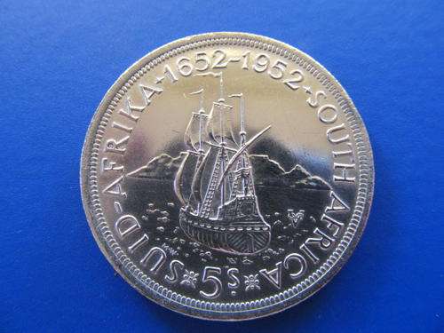 1952 5 Shilling Crown - Excellent Coin !! Low Start