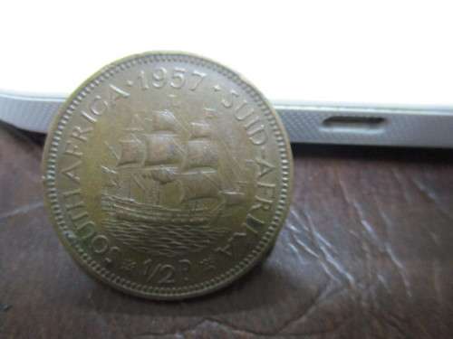 1957 1/2d Penny AU+ - Excellent coin  - Judge the grade by photo !!