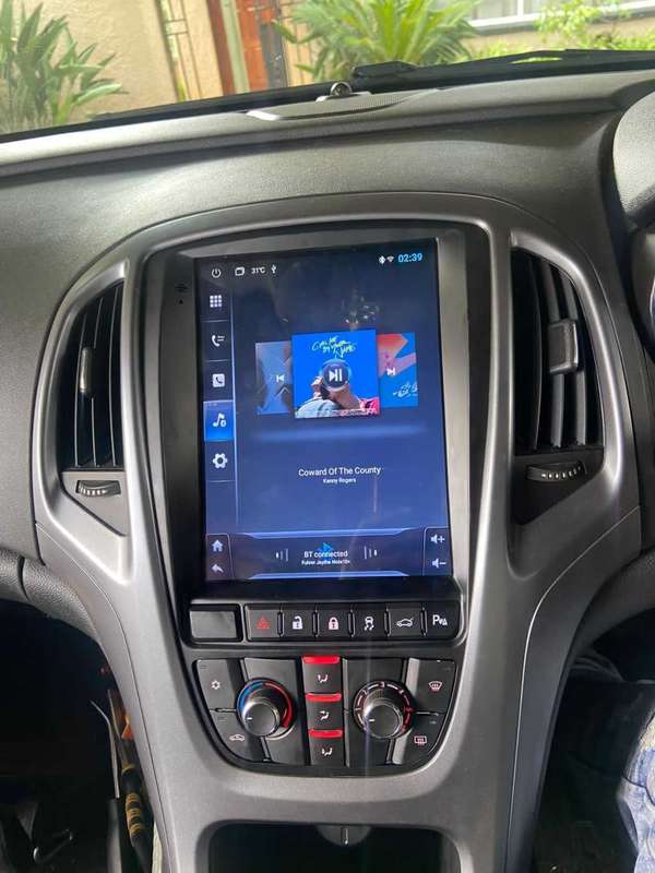 Opel Astra J  Android Radio