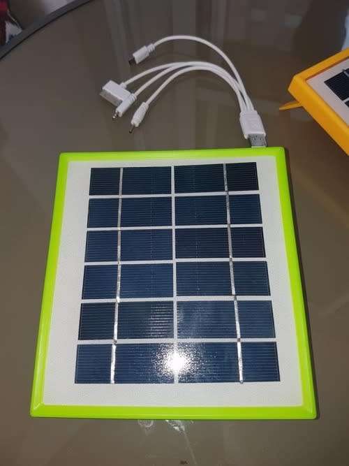 Solar Panel Cellphone Charger with 12V Light Bulb
