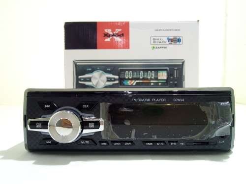 Car radio 6082