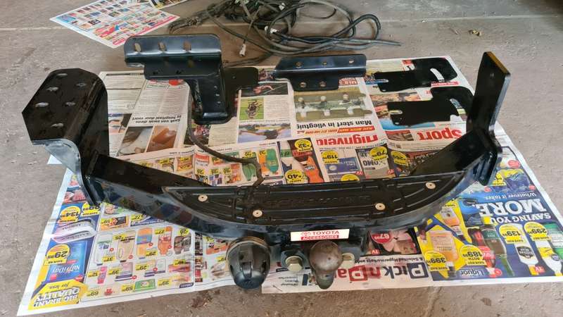 Tow Bar : OEM Toyota Fortuner Rear Step Tow Bar 2016+