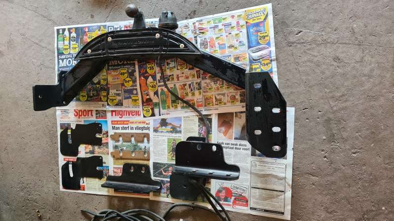 Tow Bar : OEM Toyota Fortuner Rear Step Tow Bar 2016+