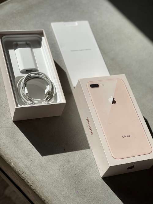 iPhone 8 Plus 256gig rose gold