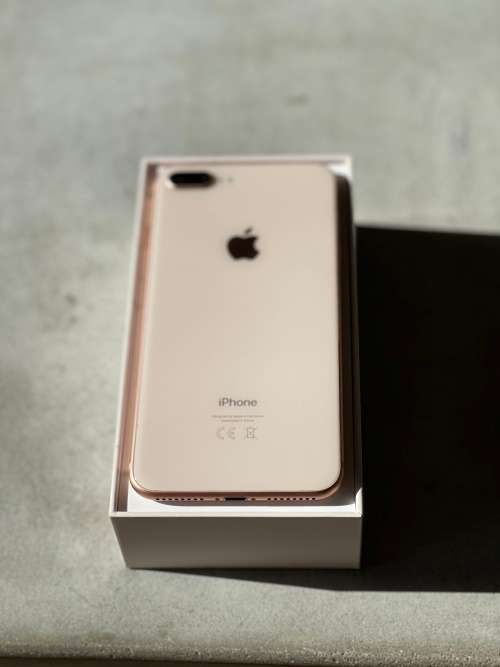 iPhone 8 Plus 256gig rose gold