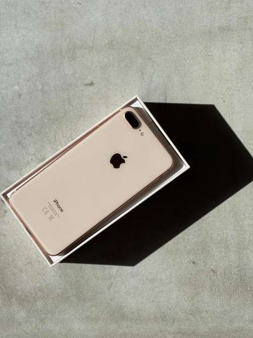 iPhone 8 Plus 256gig rose gold