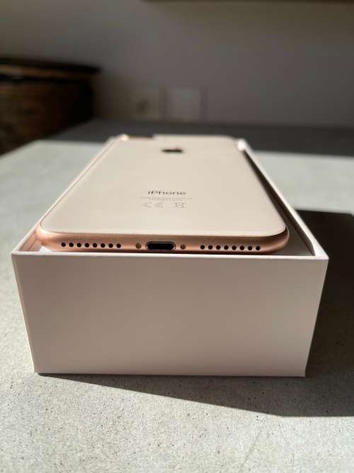 iPhone 8 Plus 256gig rose gold