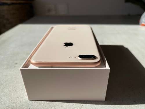 iPhone 8 Plus 256gig rose gold