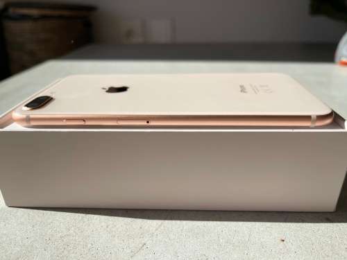 iPhone 8 Plus 256gig rose gold