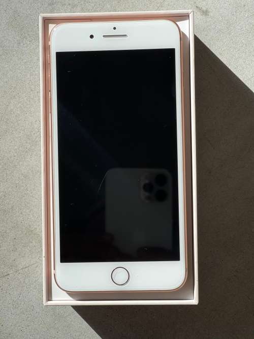 iPhone 8 Plus 256gig rose gold