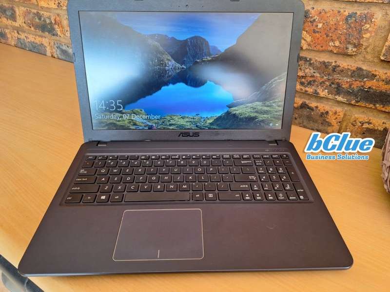 ASUS Laptop 15 - X543M Celeron 4GB 256GB SSD 15.6` Notebook - Star Grey