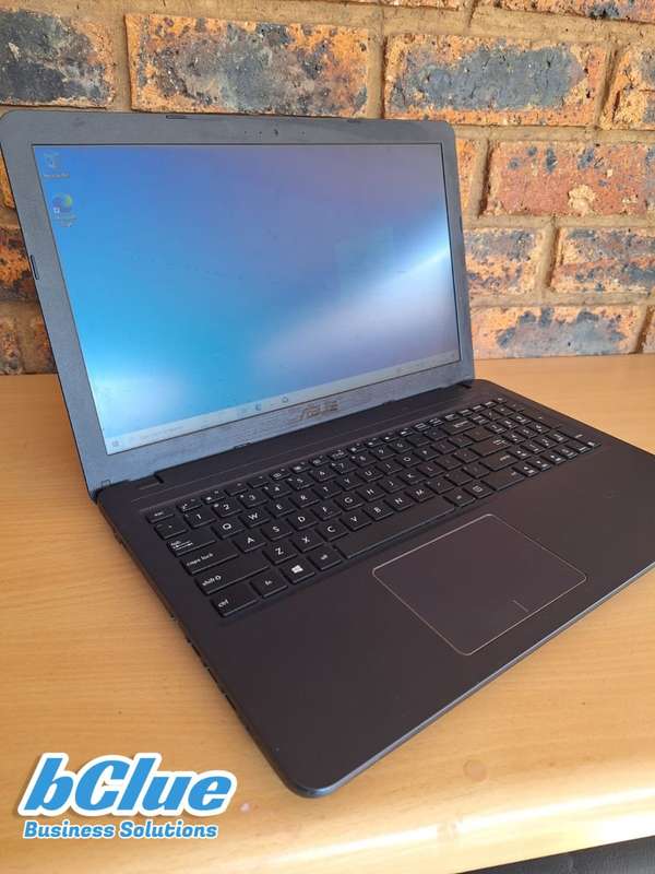 ASUS Laptop 15 - X543M Celeron 4GB 256GB SSD 15.6` Notebook - Star Grey