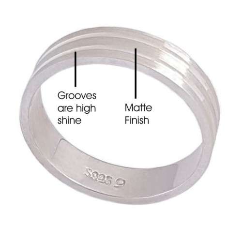 925 Sterling Silver Grooved Matte and High Shine Pattern Ring- Size T
