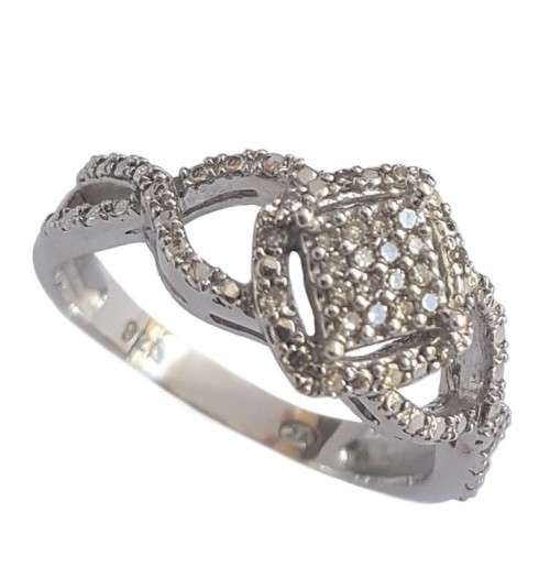 0.14ctw Diamond Cluster Ring in Silver- Size N