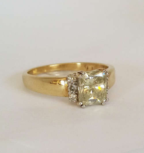 *CD DESIGNER JEWELRY* 1.587ct Moissanite and Diamond Ring in 9k Yellow Gold