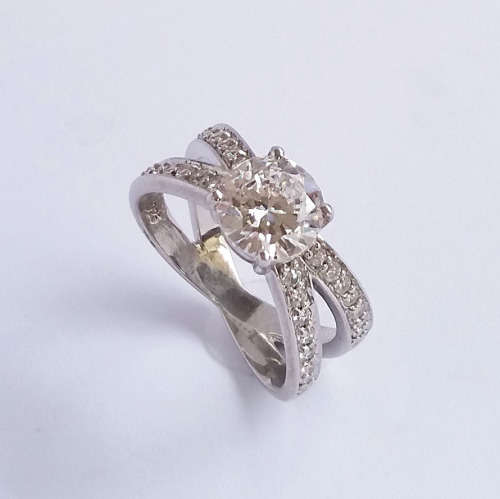 **CD DESIGNER JEWELRY** 2.5ct Solitiare in Silver- Size 7.25