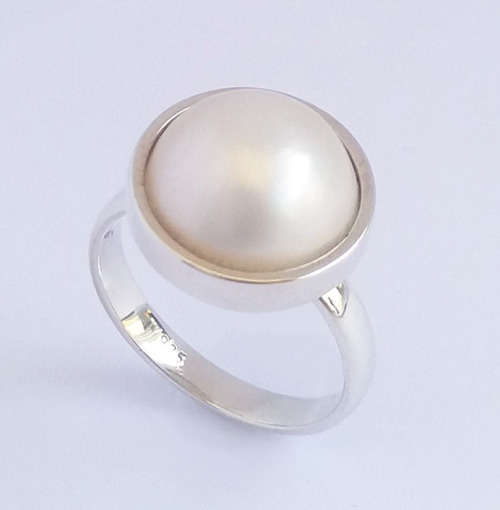 ***CD DESIGNER JEWELRY** 925 Sterling Silver 12.75mm Authentic Mabe Ring Size Q