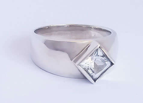 **CD DESIGNER JEWELRY** Natural 1.29ct Topaz Ring in Silver- Size O