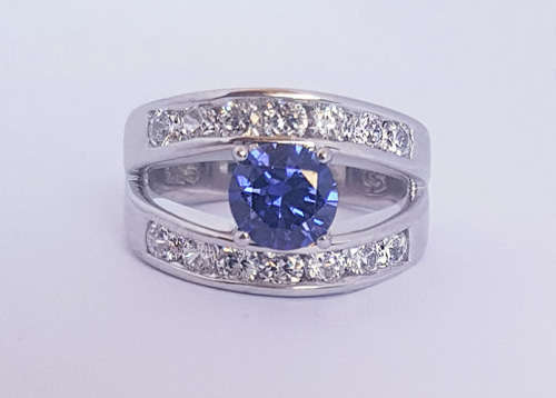 *CD DESIGNER JEWELRY* 2.65ct Tanzanite and Clear CZ Split Band Ring-Size R
