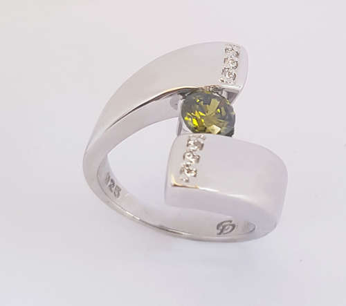 *CD DESIGNER JEWELRY* 1.57ctw Green and Clear CZ Wrap Ring in Silver- Size 9