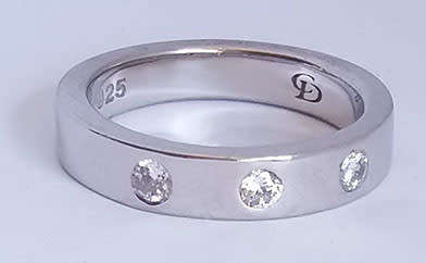 *CD DESIGNER JEWELRY* 0.30ctw Wedding Band in 925 Sterling Silver- Size R