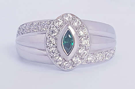*CD DESIGNER JEWELRY* Cr Emerald and CZ Ring in Silver- Size R