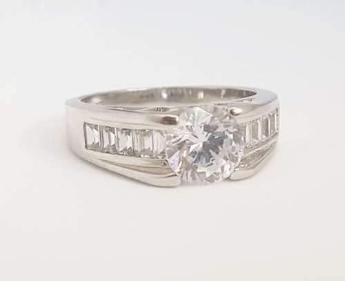1.40ct Costume CZ Dress Ring- Size 7, 8