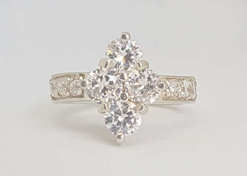 **925 Sterling Silver 2.24ctw CZ Cluster Ring- Size 7