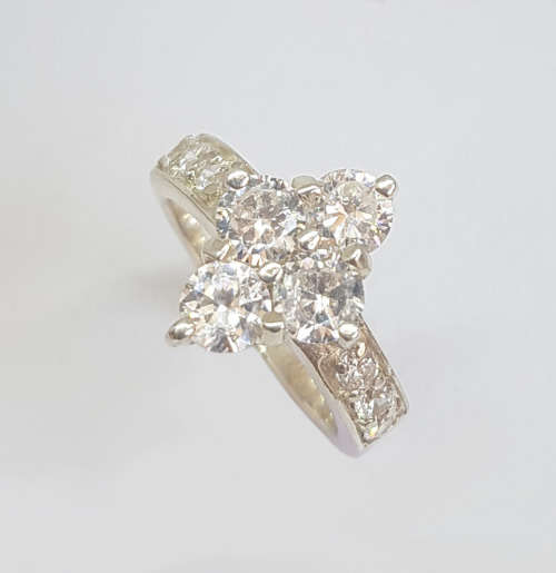 **925 Sterling Silver 2.24ctw CZ Cluster Ring- Size 7