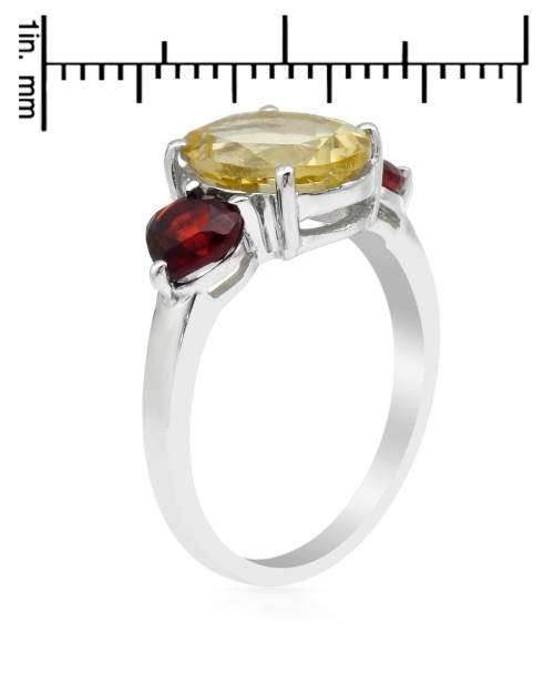 3.31ctw Natural Garnet and Quartz Trilogy Ring in Silver- Size 6