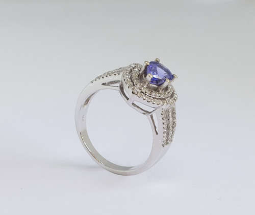 1.19ct Tanzanite and Diamond Ring