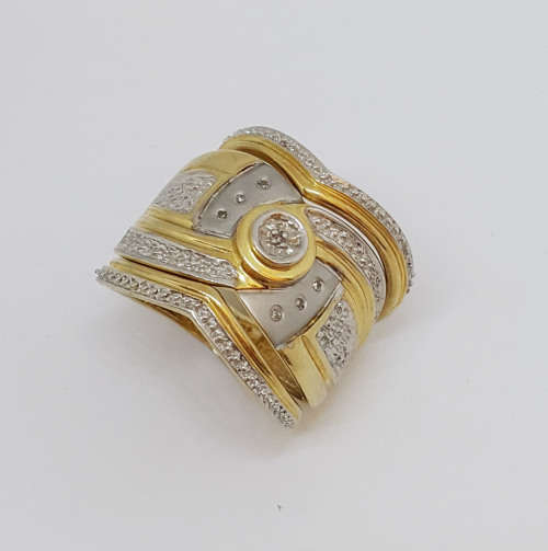 Natural Diamond 3 piece set in 9K Yellow Gold