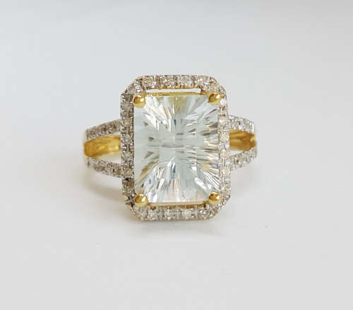 3.93ct Topaz and Diamond Ring in 14K Yellow Gold